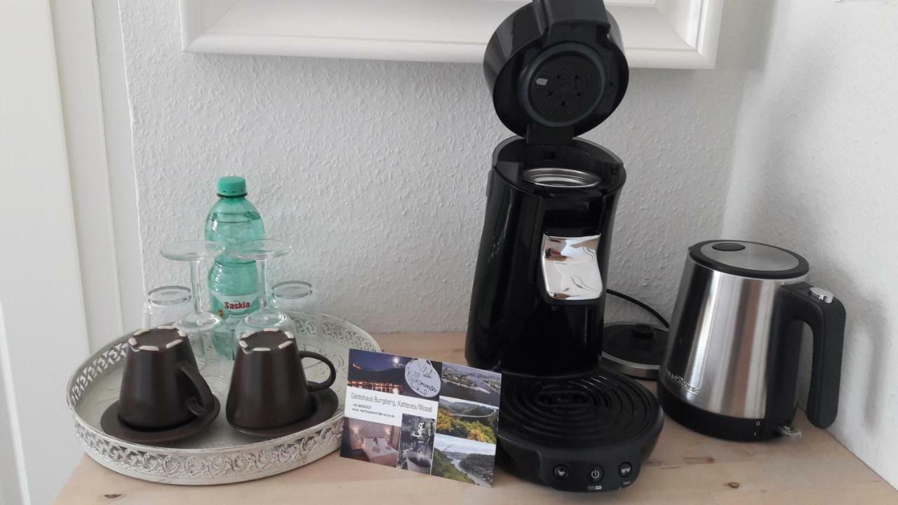Gaestehaus Burgberg, Weinhaus Fries Kattenes Εξωτερικό φωτογραφία